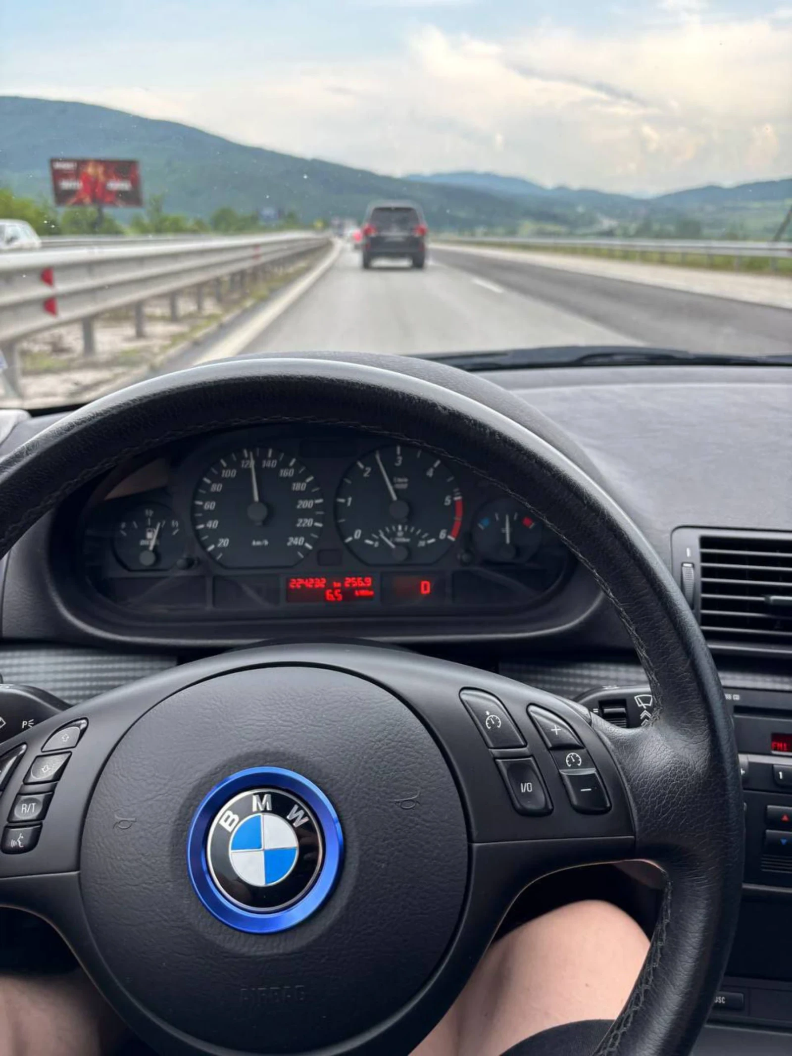 BMW 320 | Mobile.bg   8