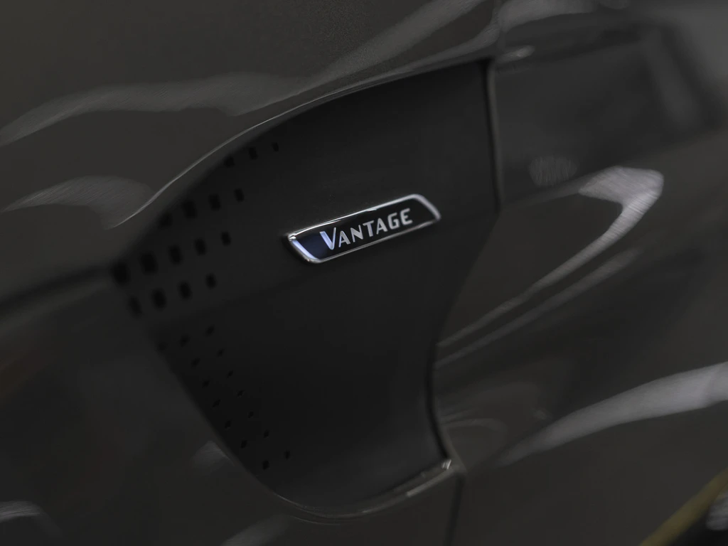 Aston Martin V12 Vantage | Mobile.bg � ����������� 13