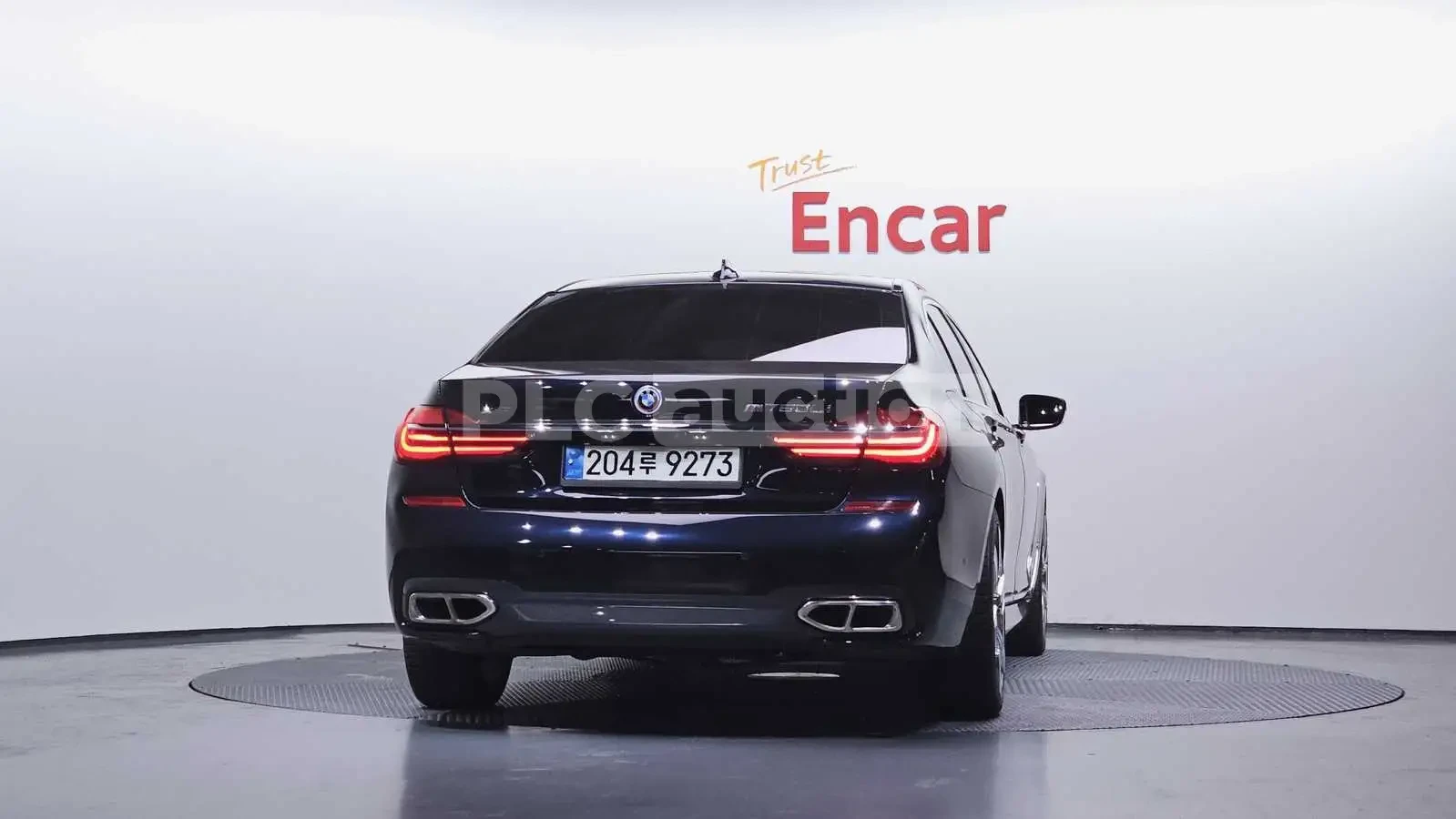 BMW 740 2018* LONG* МАСАЖ* ОБДУХ* 360* HARMAN* КРАЙНА ЦЕНА, снимка 3 - Автомобили и джипове - 53916638