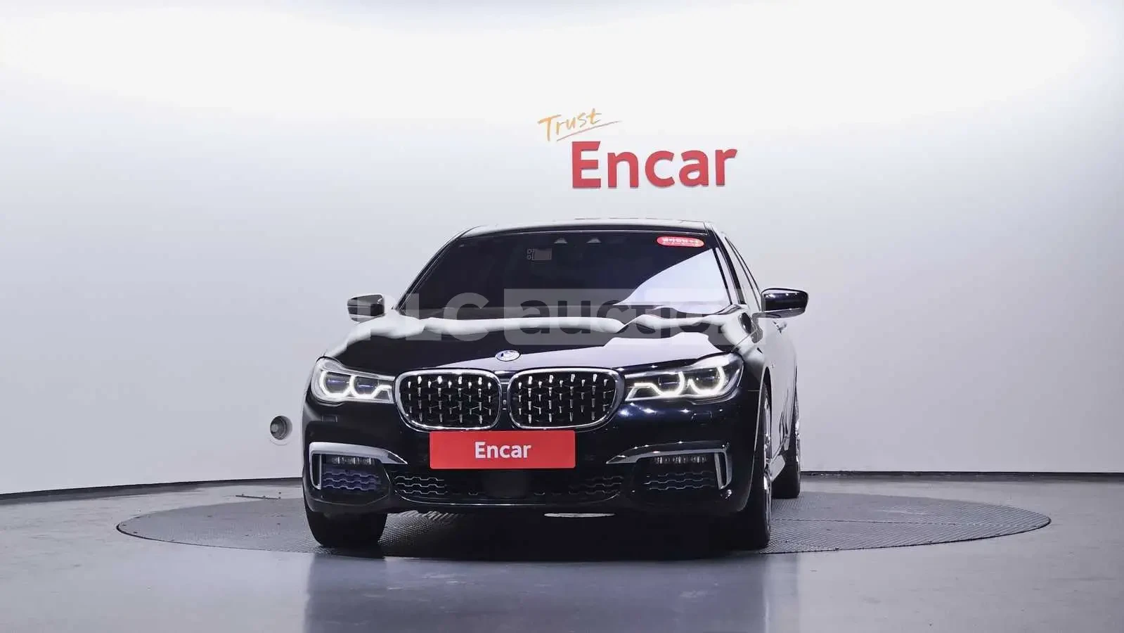 BMW 740 2018* LONG* МАСАЖ* ОБДУХ* 360* HARMAN* КРАЙНА ЦЕНА, снимка 2 - Автомобили и джипове - 53916638