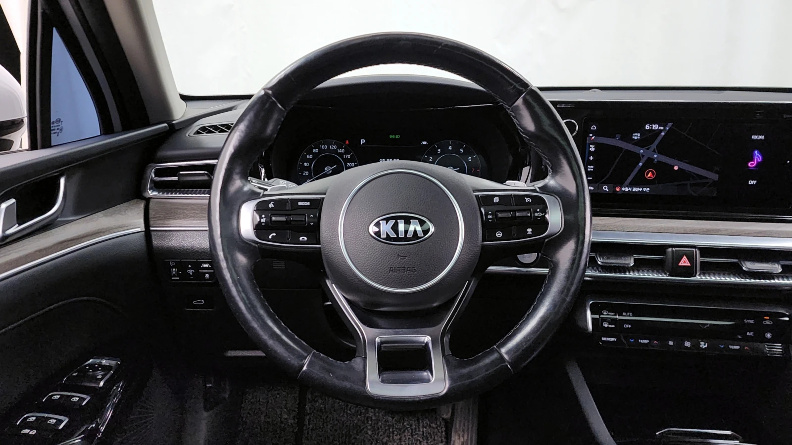 Kia K5 2.0 NOBLESSE autogeorge.com, снимка 13 - Автомобили и джипове - 54111728