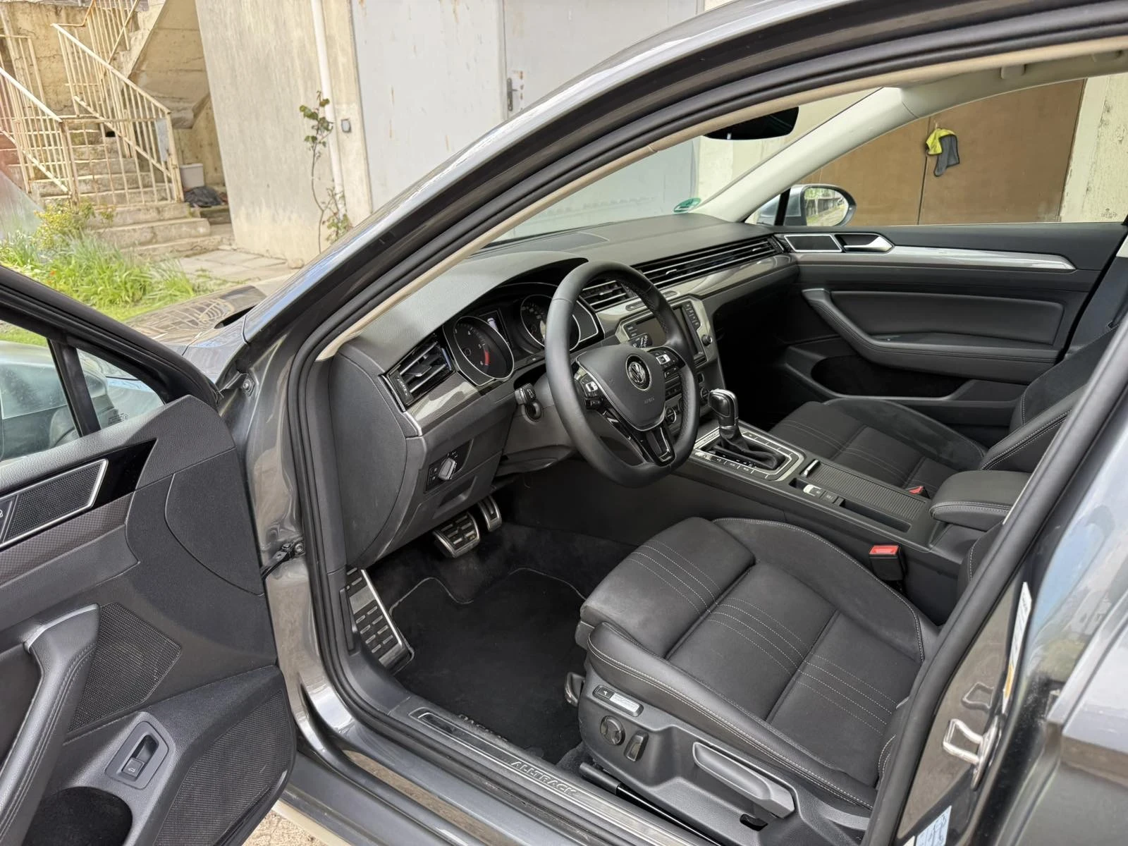 VW Passat Alltrack 4x4, снимка 9 - Автомобили и джипове - 54336245