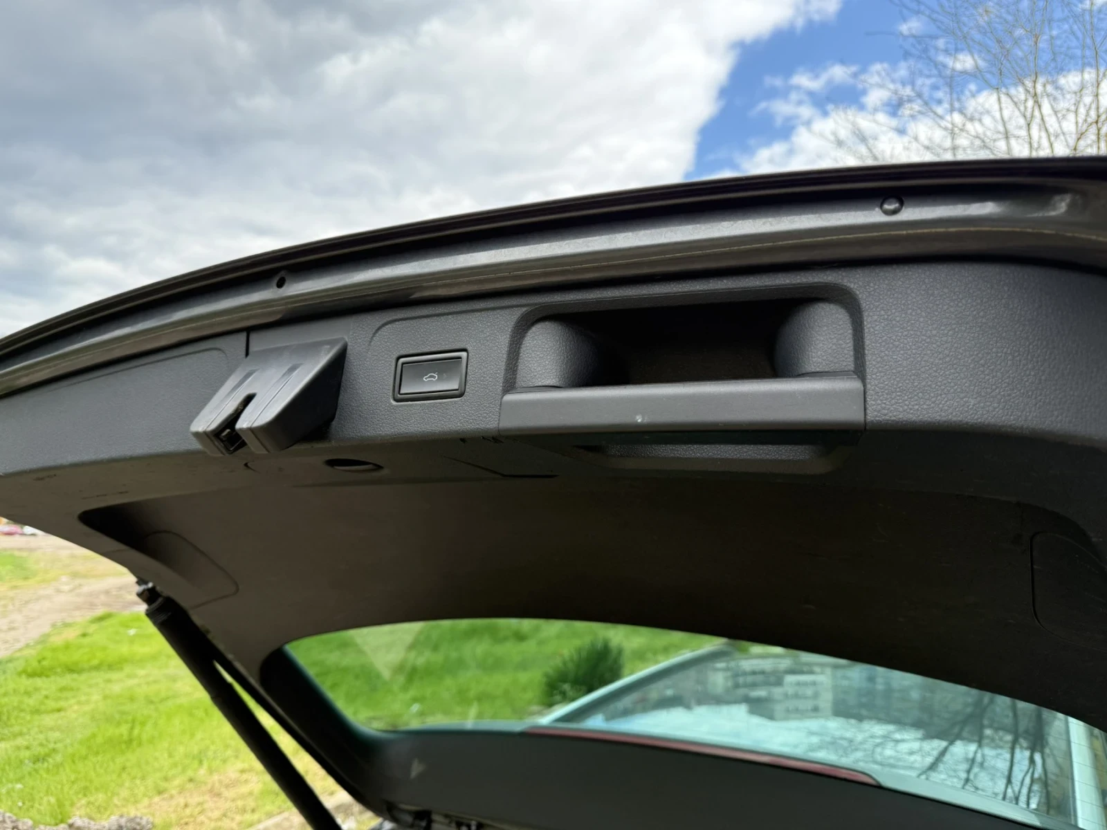 VW Passat Alltrack 4x4, снимка 16 - Автомобили и джипове - 54336245