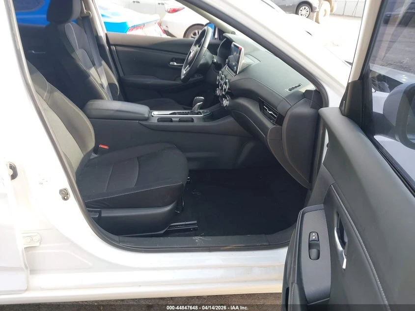 Nissan Sentra 2.0l Sv Xtronic Cvt, снимка 5 - Автомобили и джипове - 54568849