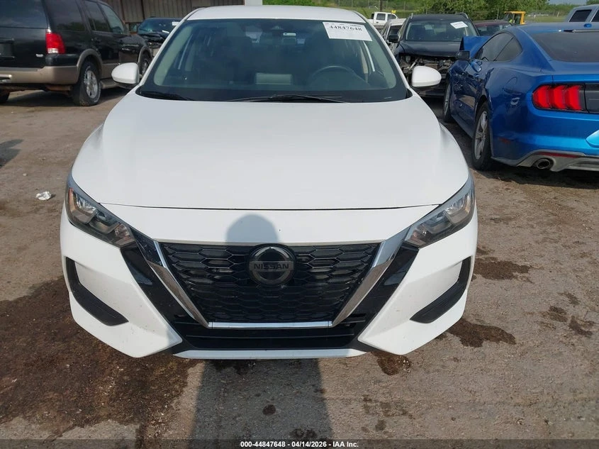Nissan Sentra 2.0l Sv Xtronic Cvt, снимка 12 - Автомобили и джипове - 54568849