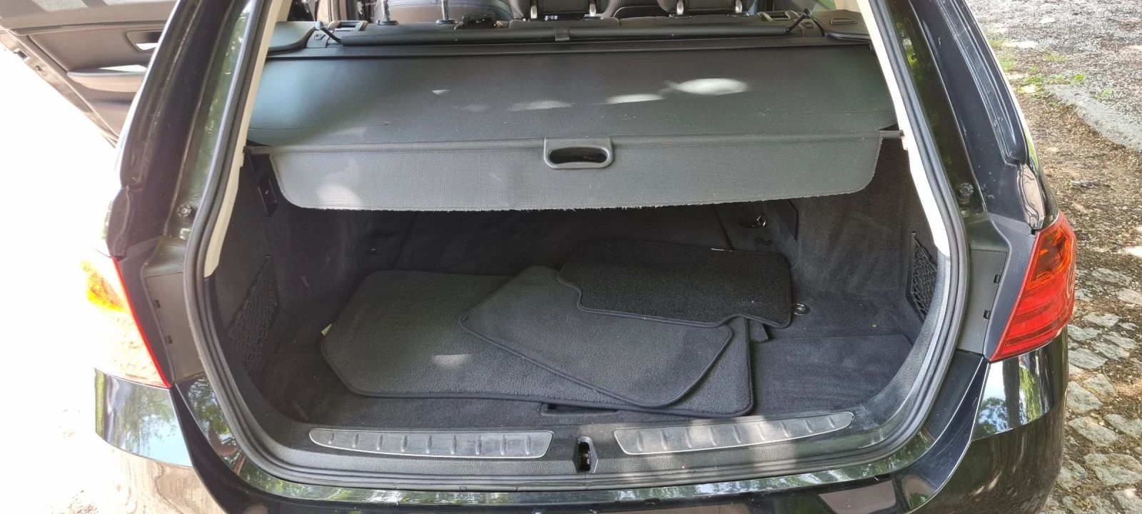 BMW 320 2.0D, снимка 9 - Автомобили и джипове - 54609860