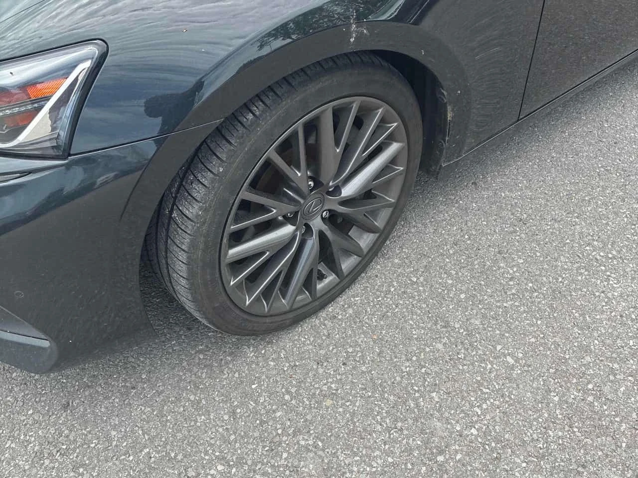 Lexus IS 300 * 4dr Sdn AWD * ПОДГРЕВИ * ШИБИДАХ * KEYLESS * , снимка 7 - Автомобили и джипове - 54641375