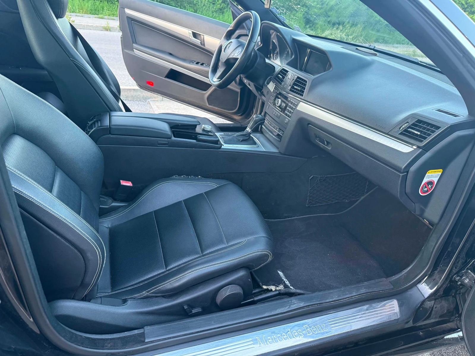 Mercedes-Benz E 250, снимка 11 - Автомобили и джипове - 54999962