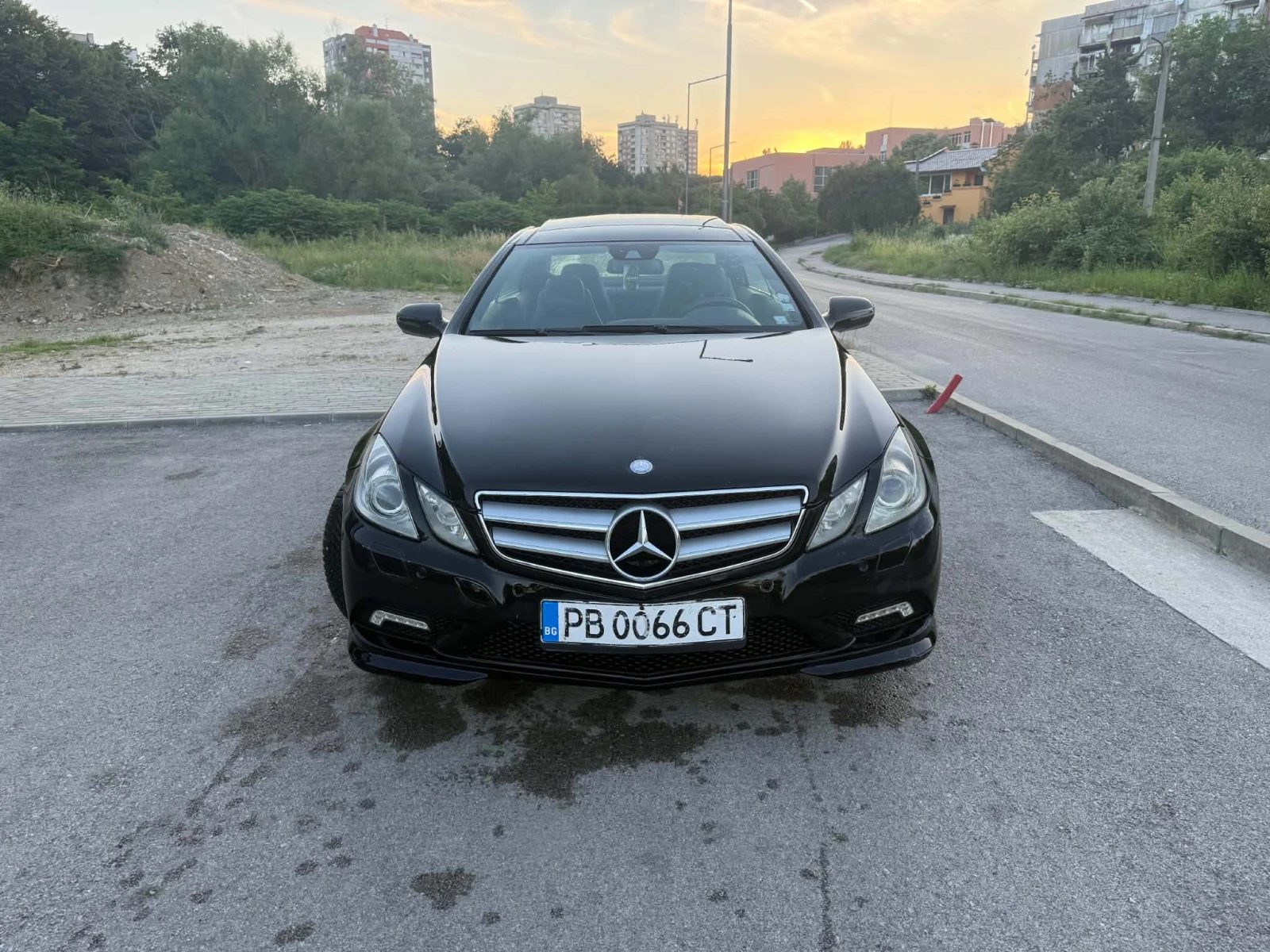 Mercedes-Benz E 250, снимка 2 - Автомобили и джипове - 54999962