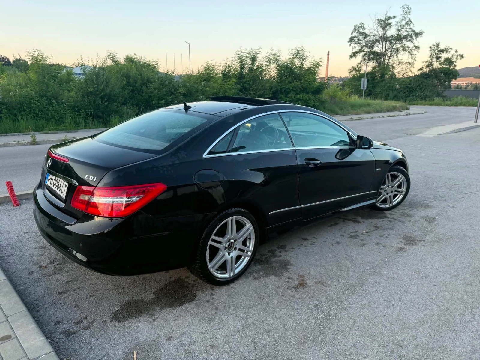 Mercedes-Benz E 250, снимка 6 - Автомобили и джипове - 54999962