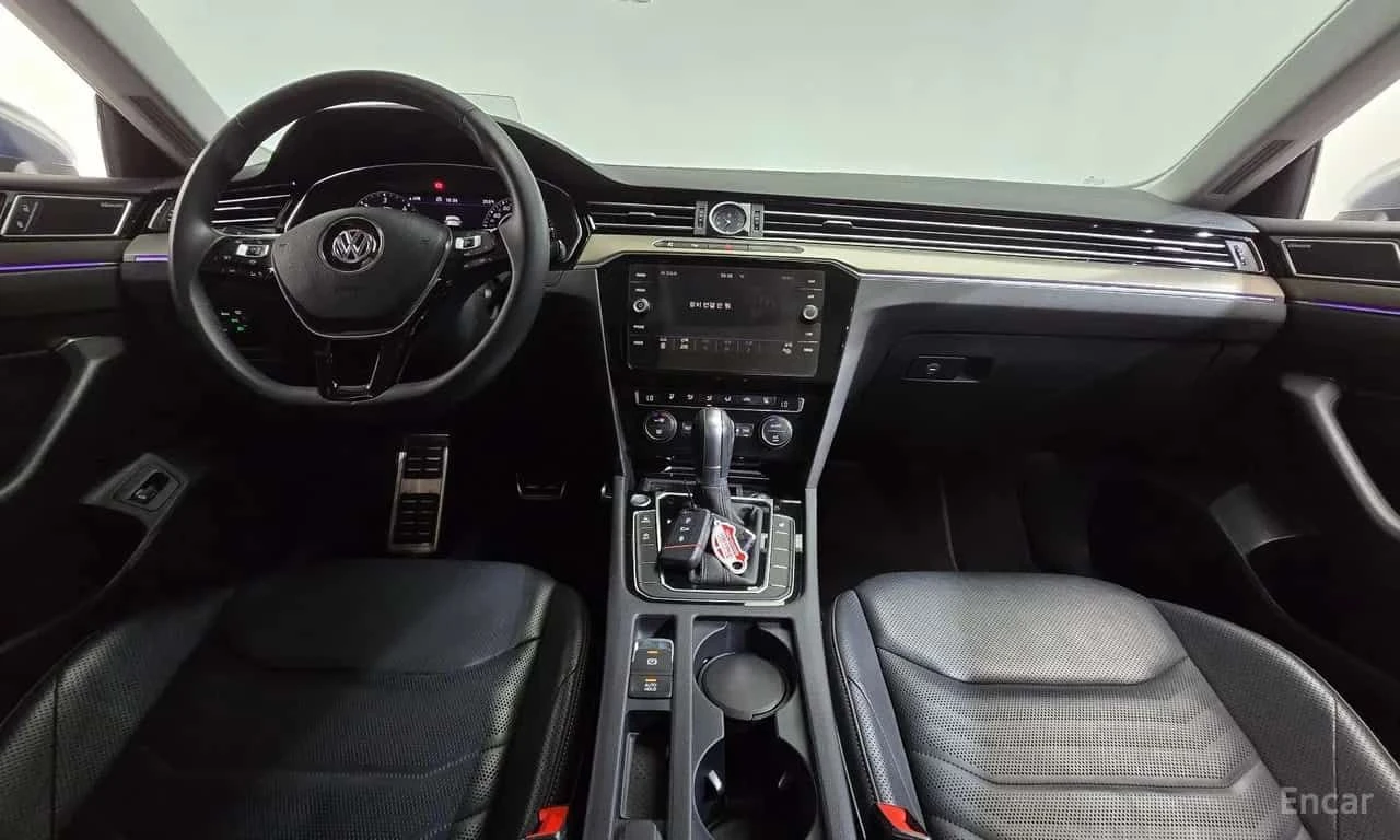 VW Arteon 2.0 TDI Prestige/ФИНАНСИРАНЕ, снимка 7 - Автомобили и джипове - 55565679