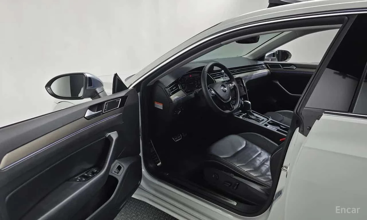 VW Arteon 2.0 TDI Prestige/ФИНАНСИРАНЕ, снимка 10 - Автомобили и джипове - 55565679