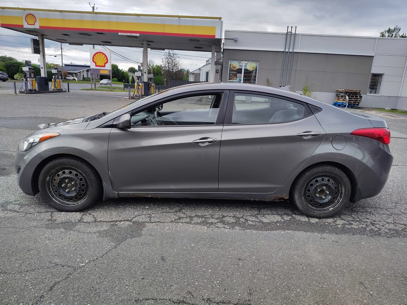 Hyundai Elantra, снимка 2 - Автомобили и джипове - 55703743
