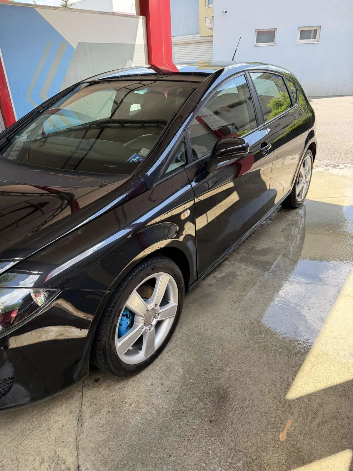 Seat Leon  Нова!Нов внос!Реални км!, снимка 4 - Автомобили и джипове - 55884396