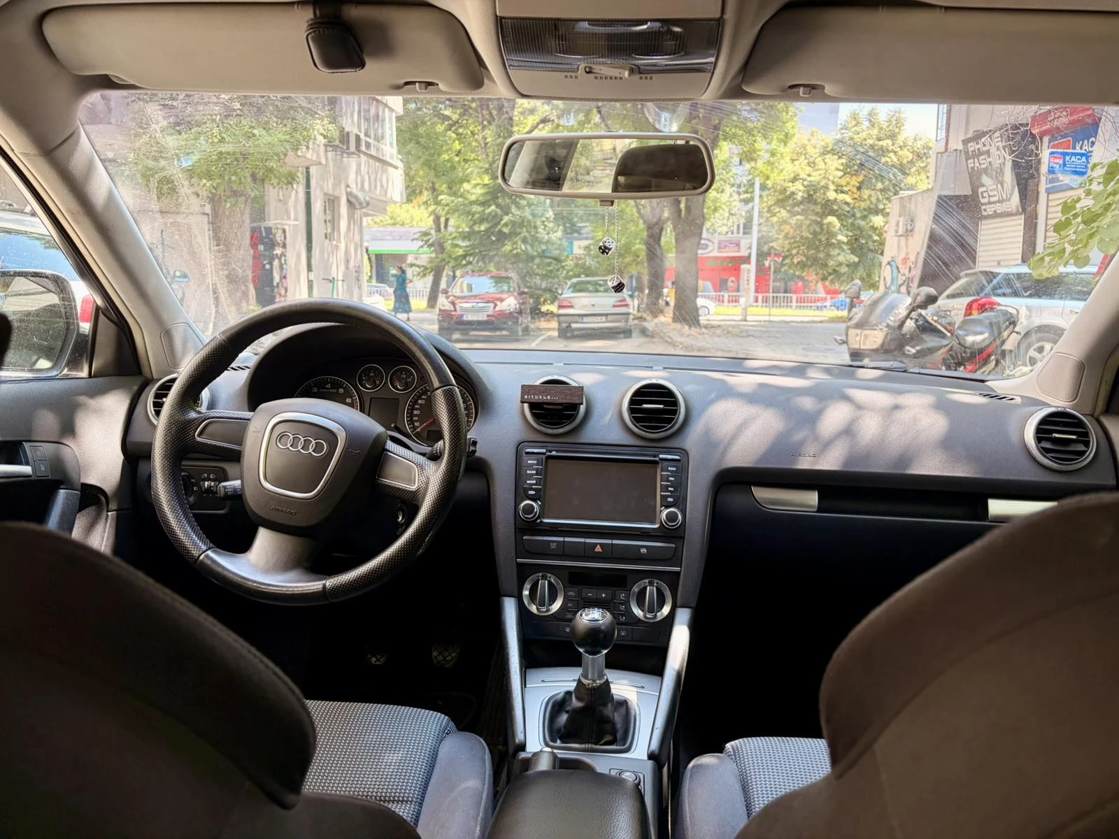 Audi A3 1.4 TFSI (8P) FACELIFT / SPORTBACK, снимка 3 - Автомобили и джипове - 56150143