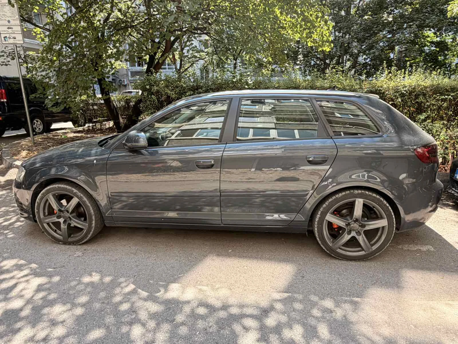 Audi A3 1.4 TFSI (8P) FACELIFT / SPORTBACK, снимка 2 - Автомобили и джипове - 56150143