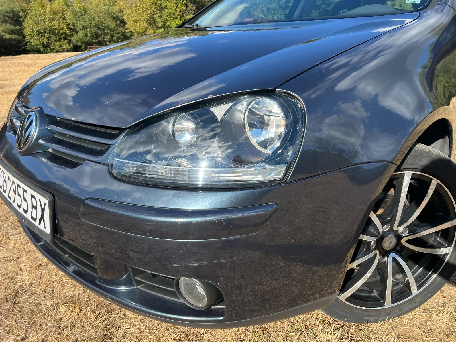 VW Golf 5, снимка 5 - Автомобили и джипове - 56261140