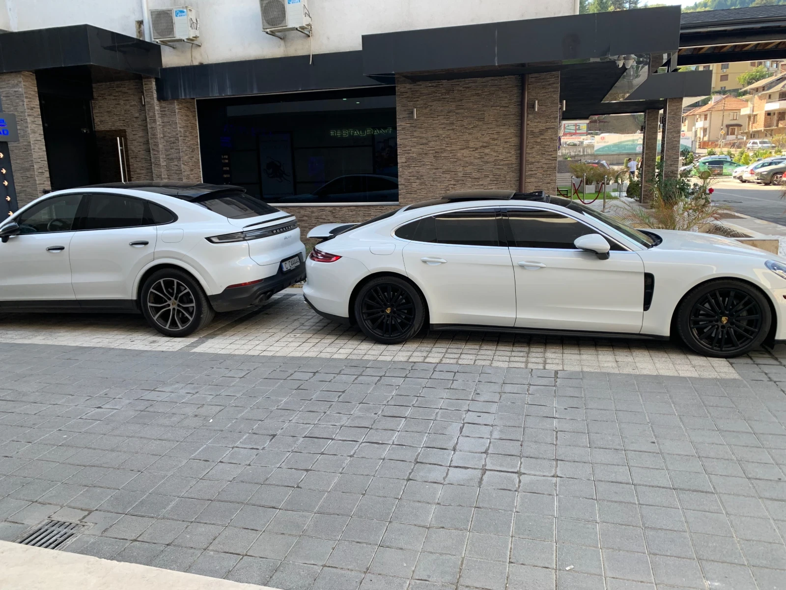 Porsche Panamera, снимка 4 - Автомобили и джипове - 56544717