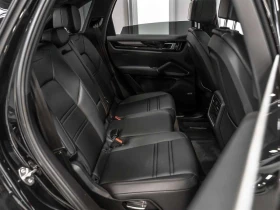 Porsche Cayenne Premium Package| Adaptive Cruise| 21"  CARFAX, снимка 11