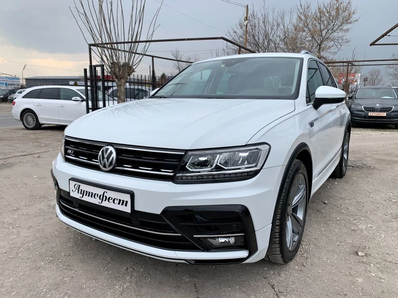 VW Tiguan R-Line FULL LED, снимка 1 - Автомобили и джипове - 44404878