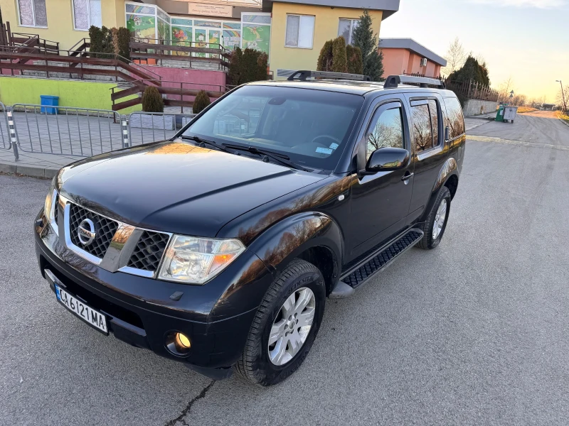 Nissan Pathfinder Купуван от Нисан Automatic Navi Camera , снимка 3 - Автомобили и джипове - 48090377