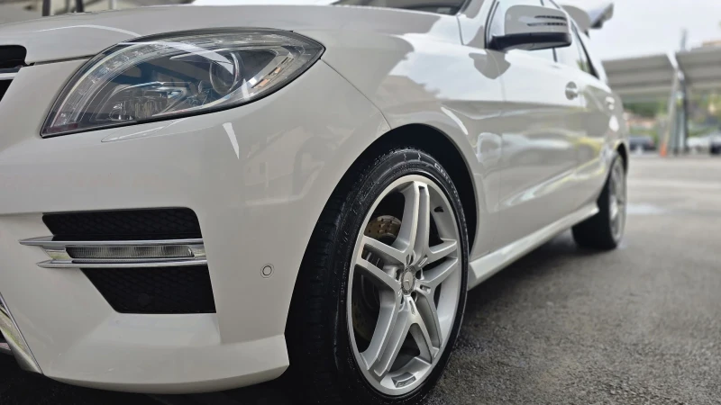 Mercedes-Benz ML 350 BlueTec Offroad Pack, снимка 3 - Автомобили и джипове - 52530384