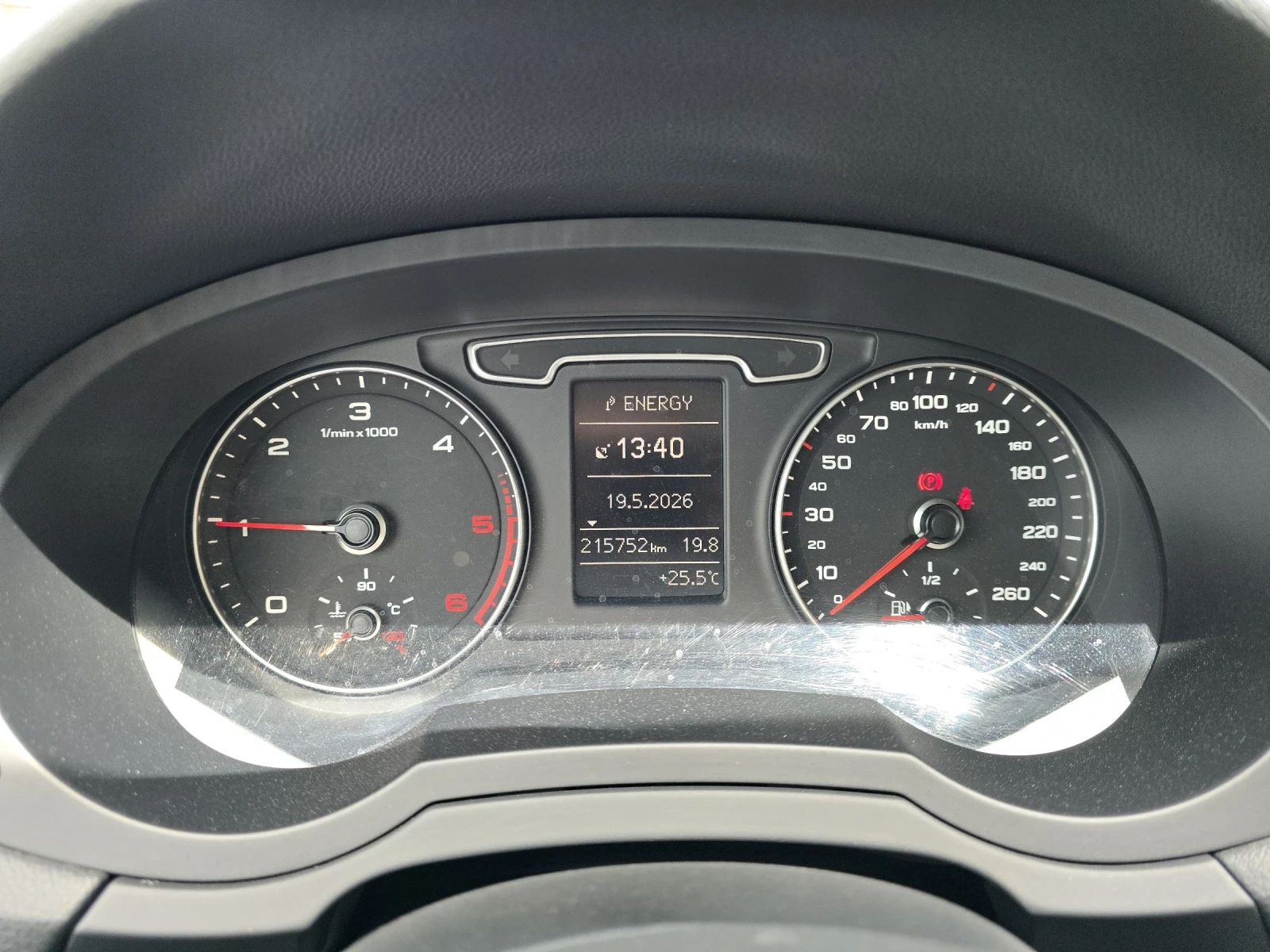 Audi Q3 2.0TDI 140к.с 6 Скорости Топ , снимка 17 - Автомобили и джипове - 54608571