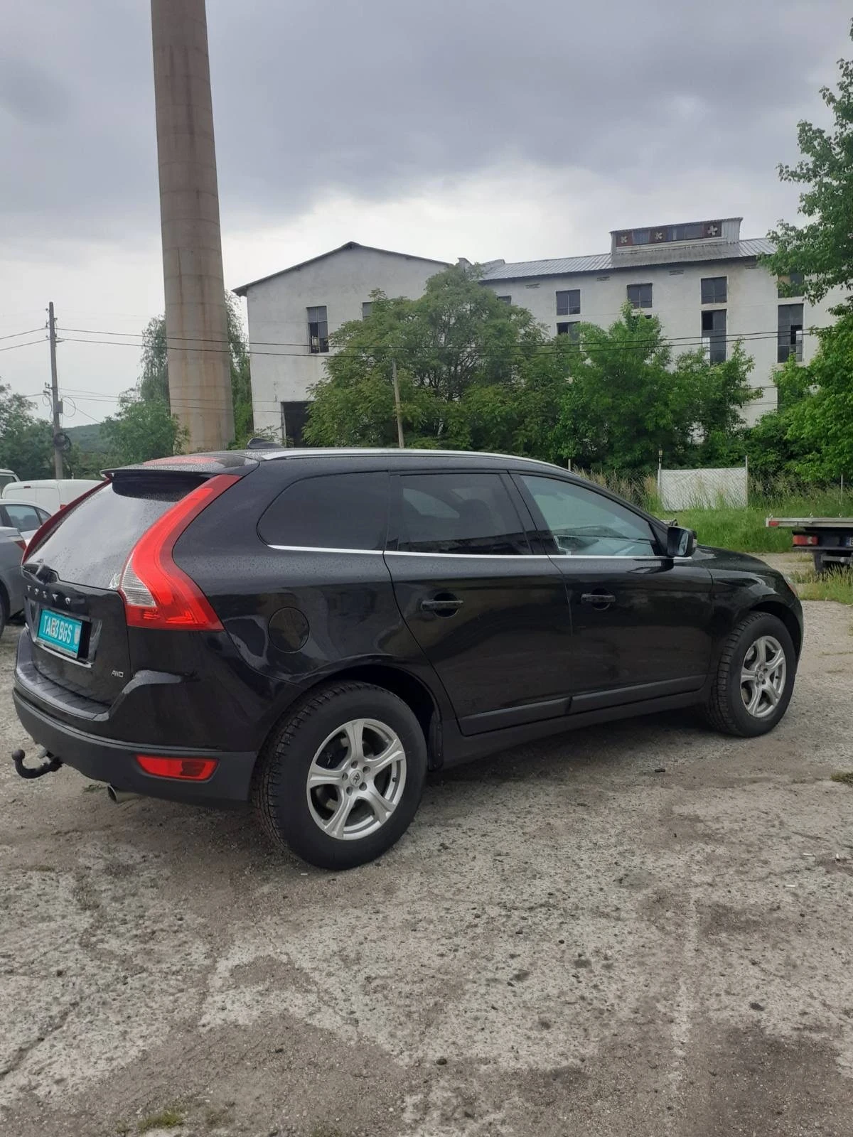 Volvo XC60, снимка 3 - Автомобили и джипове - 54640339