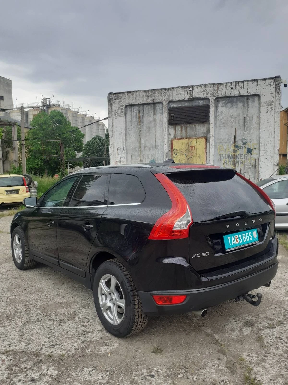 Volvo XC60, снимка 2 - Автомобили и джипове - 54640339
