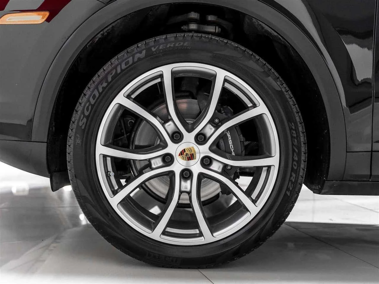 Porsche Cayenne Premium Package| Adaptive Cruise| 21"  CARFAX, снимка 14 - Автомобили и джипове - 55173017