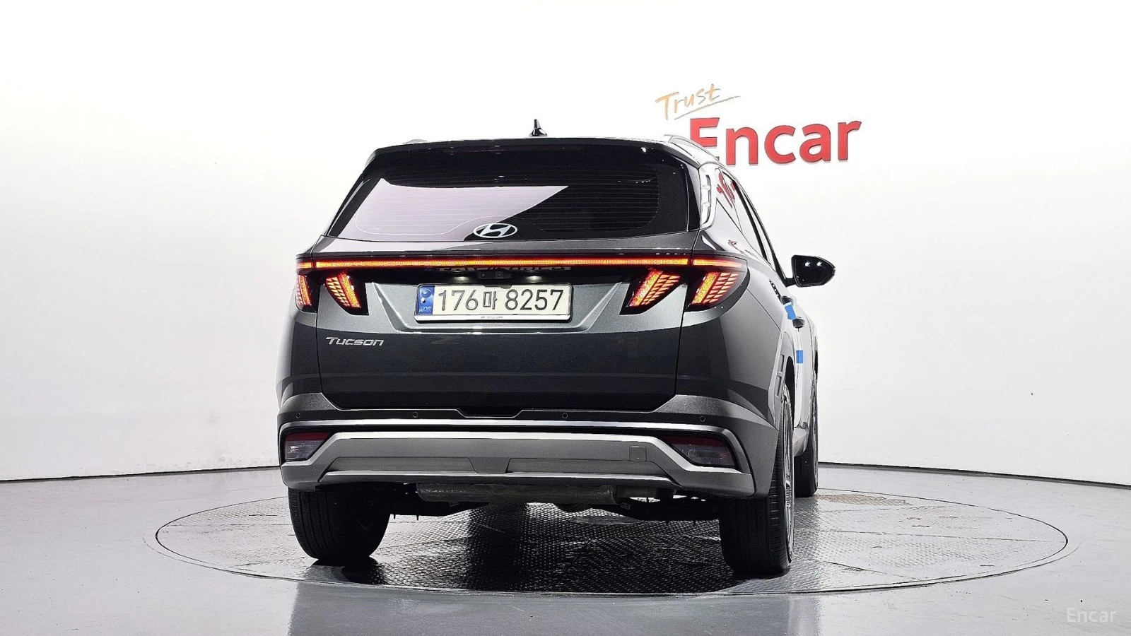 Hyundai Tucson 1.6T* INSPIRATION* ПОДГРЕВ* ОБДУХВАНЕ* КАМЕРА* HUD, снимка 4 - Автомобили и джипове - 55680397