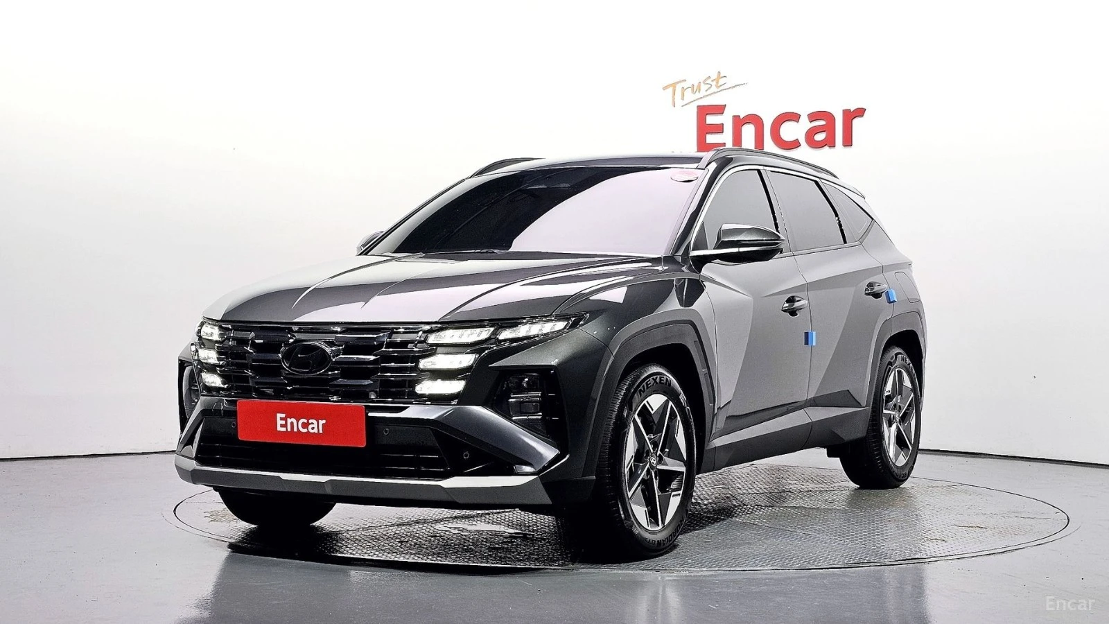 Hyundai Tucson 1.6T* INSPIRATION* ПОДГРЕВ* ОБДУХВАНЕ* КАМЕРА* HUD