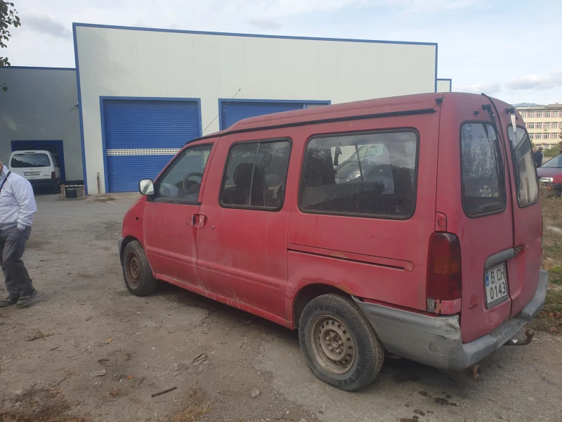 Nissan Vanette 2.3 D, снимка 2 - Бусове и автобуси - 47182574