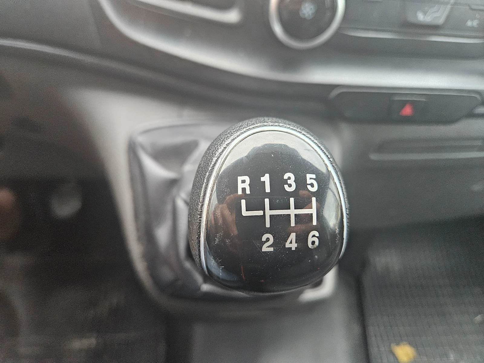 Ford Transit Custom 2.0d   | Mobile.bg   11