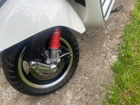 Vespa GTS 300i Abs/Asr, снимка 10