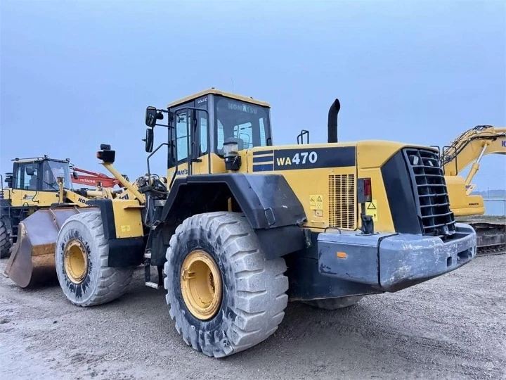 Челен товарач Komatsu WA 470-5, снимка 2 - Индустриална техника - 53097353