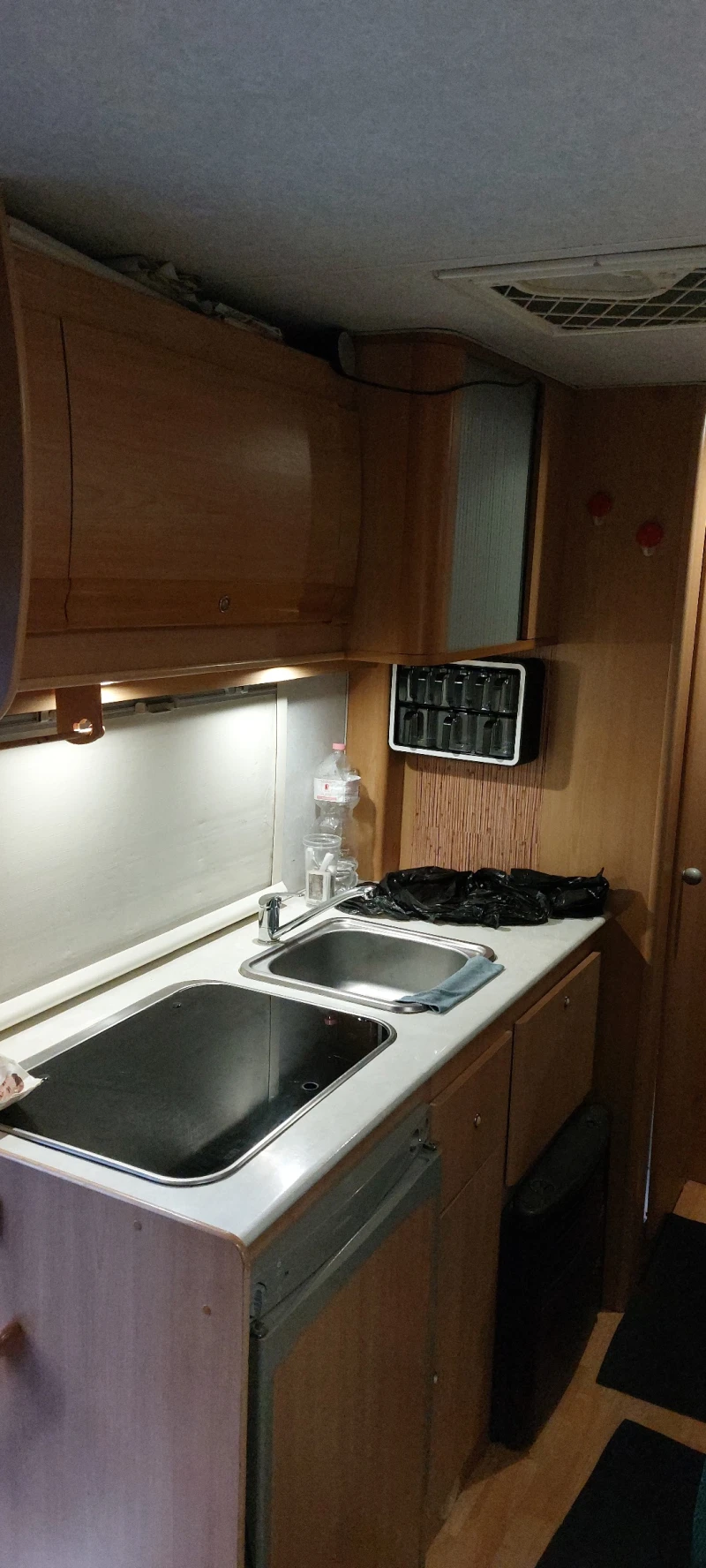 Кемпер Elnagh Fiat Dukato 2.3jtd, снимка 11 - Каравани и кемпери - 52323799