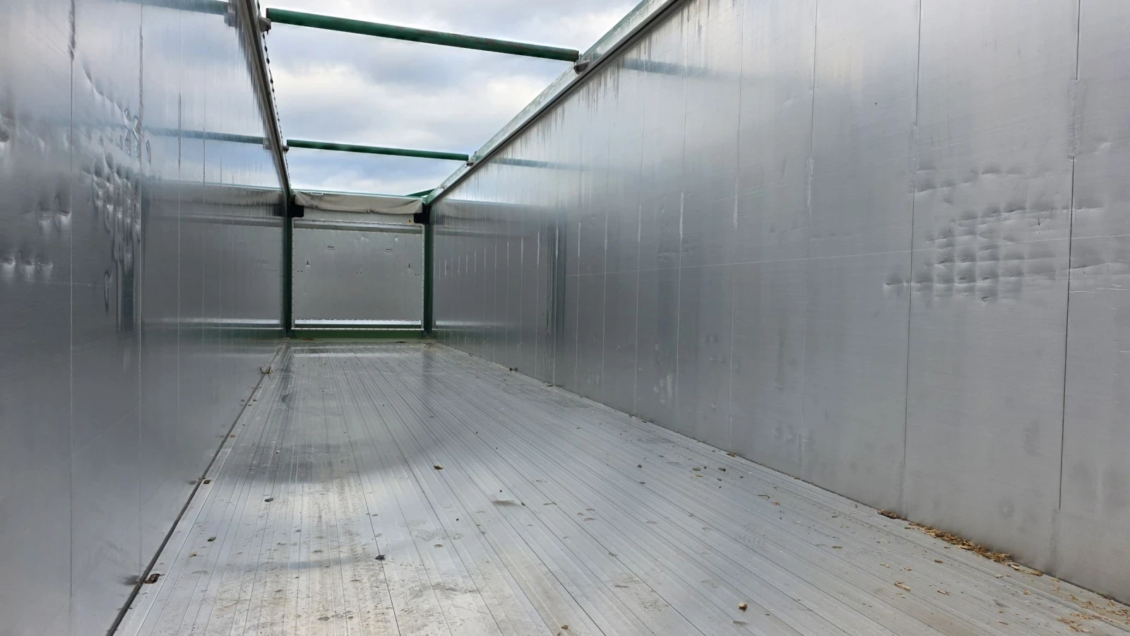  Schwarzmuller  92  .   | Mobile.bg   10