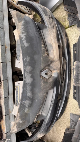 Предна Броня за Renault Clio 2008, снимка 1