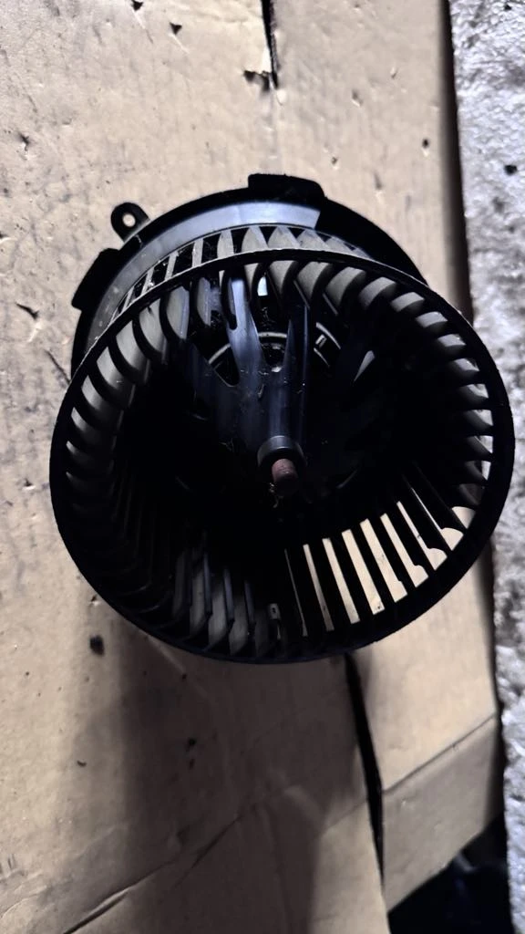 Вентилатор за парно зa Peugeot 206  - 2408101