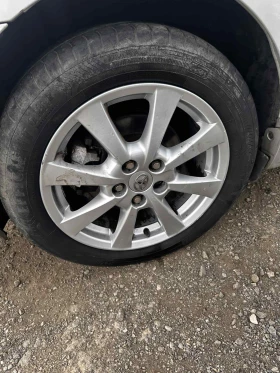 Toyota Avensis 1.8 Valvematic 147к.с НА ЧАСТИ, снимка 9