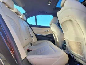 BMW 330 X-Drive* M-Pack* Digital* Distronic, снимка 9