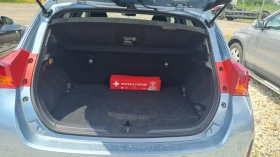 Toyota Auris 1.8 Hybrid, снимка 16