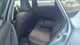 Toyota Auris 1.8 Hybrid, снимка 15