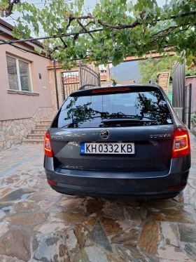 Skoda Octavia 2.0 TDI кожен салон , снимка 9