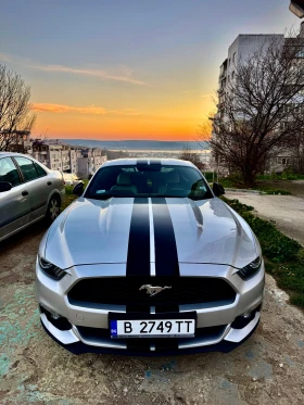 Ford Mustang 2.3 EcoBoost ANNIVERSARY, снимка 2