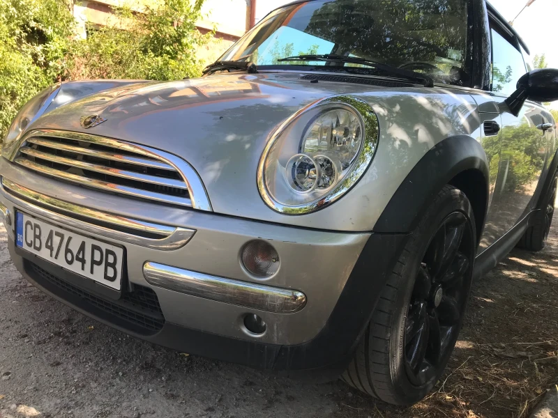 Mini D one 1, 4d Toyota, снимка 1 - Автомобили и джипове - 47200867