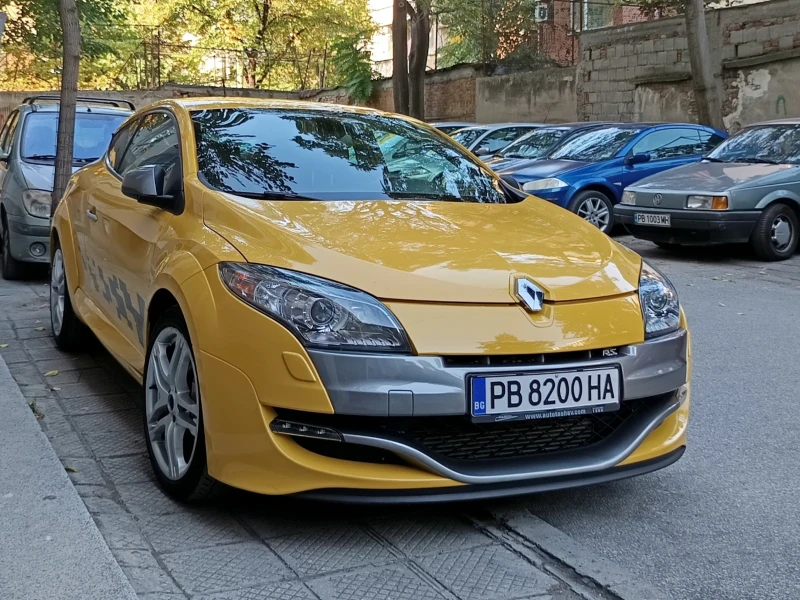 Renault Megane RS, снимка 1 - Автомобили и джипове - 47345119