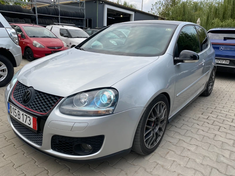 VW Golf GTI R32 200к.с, снимка 1 - Автомобили и джипове - 47356992