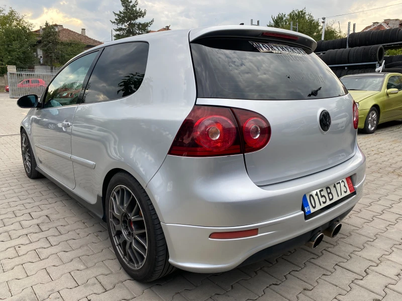 VW Golf GTI R32 200к.с, снимка 3 - Автомобили и джипове - 47356992